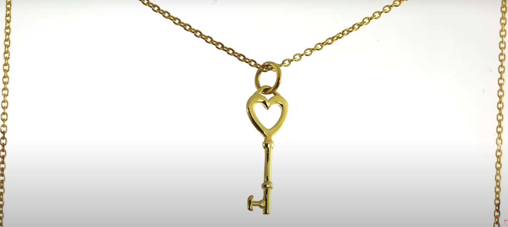 What do key necklaces mean