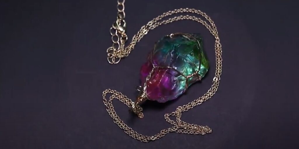 What Does It Mean When Your Crystal Necklace Breaks?