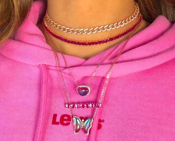 How to Wear a Necklace with a Hoodie?